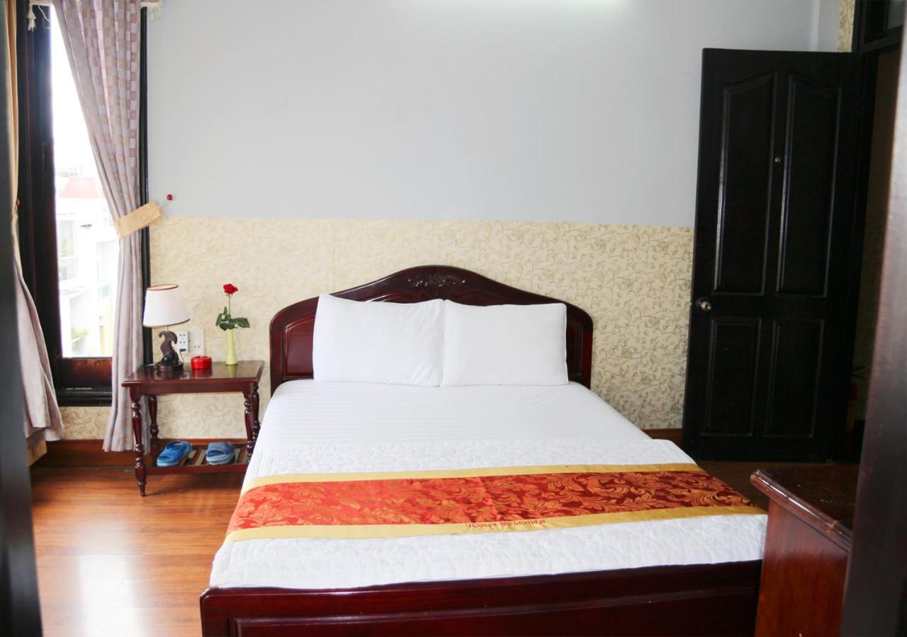 Ponys Hotel Nha Trang Exteriér fotografie