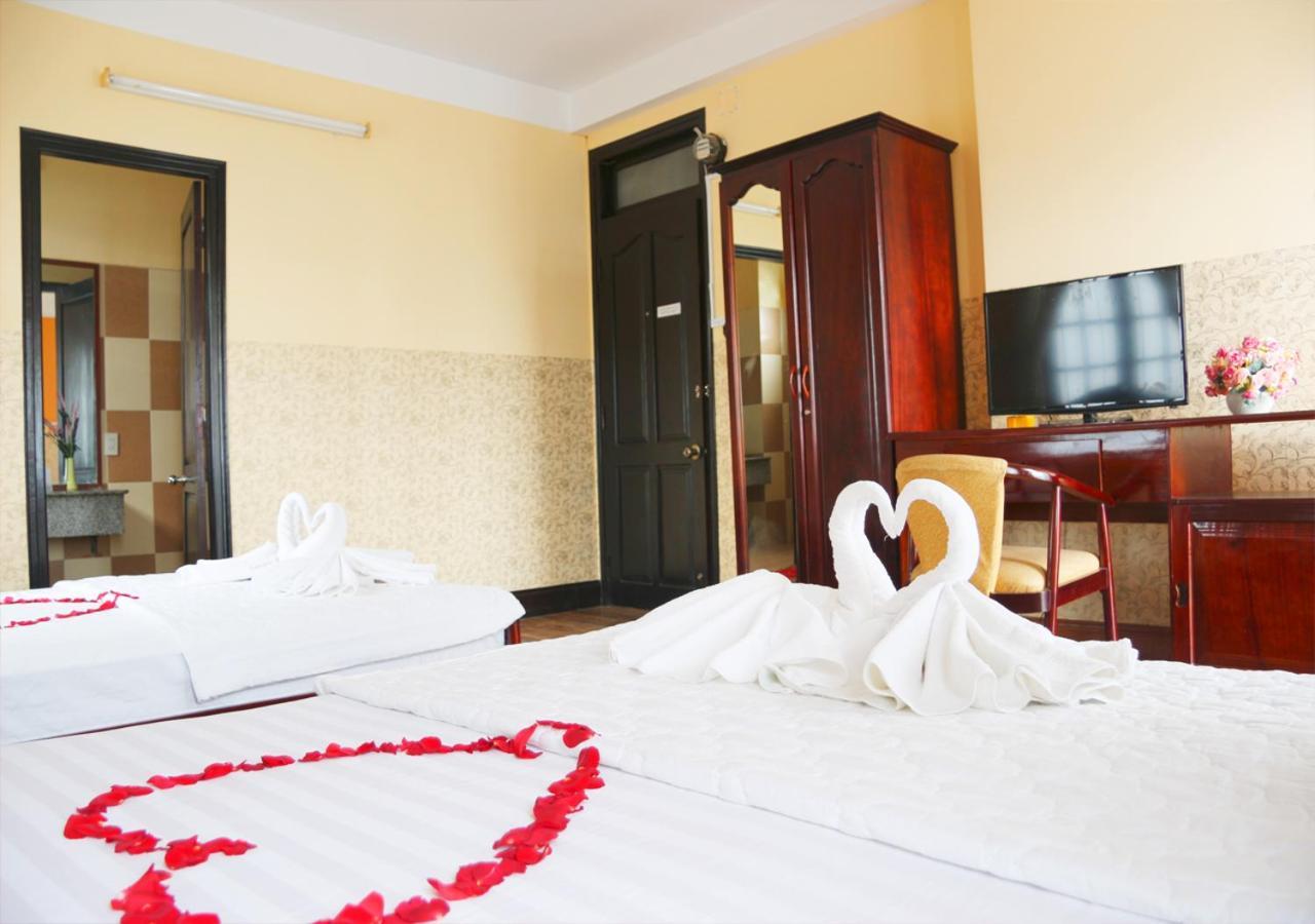 Ponys Hotel Nha Trang Exteriér fotografie