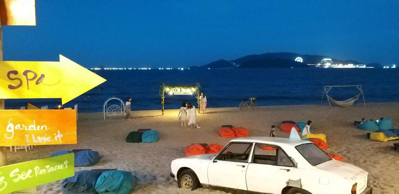Ponys Hotel Nha Trang Exteriér fotografie