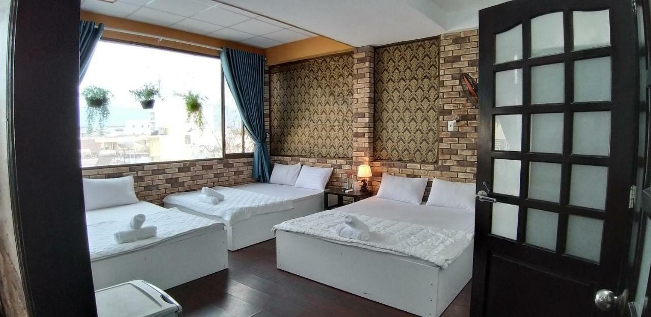 Ponys Hotel Nha Trang Exteriér fotografie